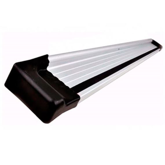 Estribos Planos de Aluminio - Hilux (2016 a 2022)